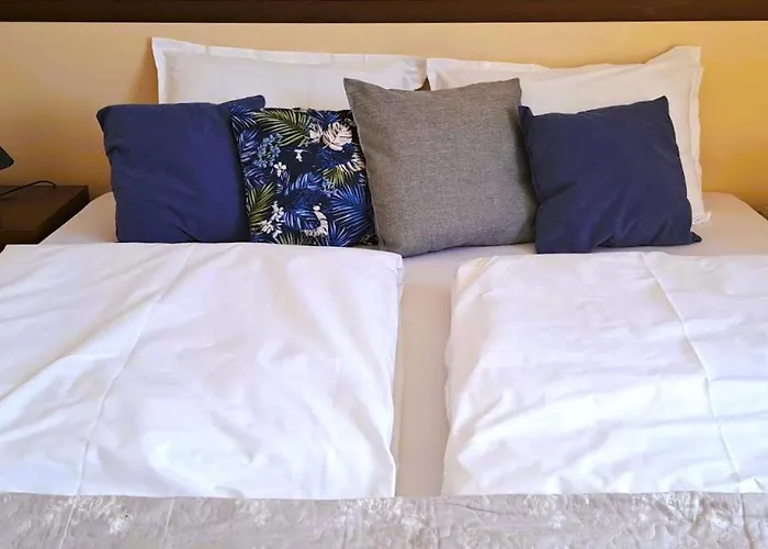 Patrick's - Sunny Апартаменты Солнечный берег